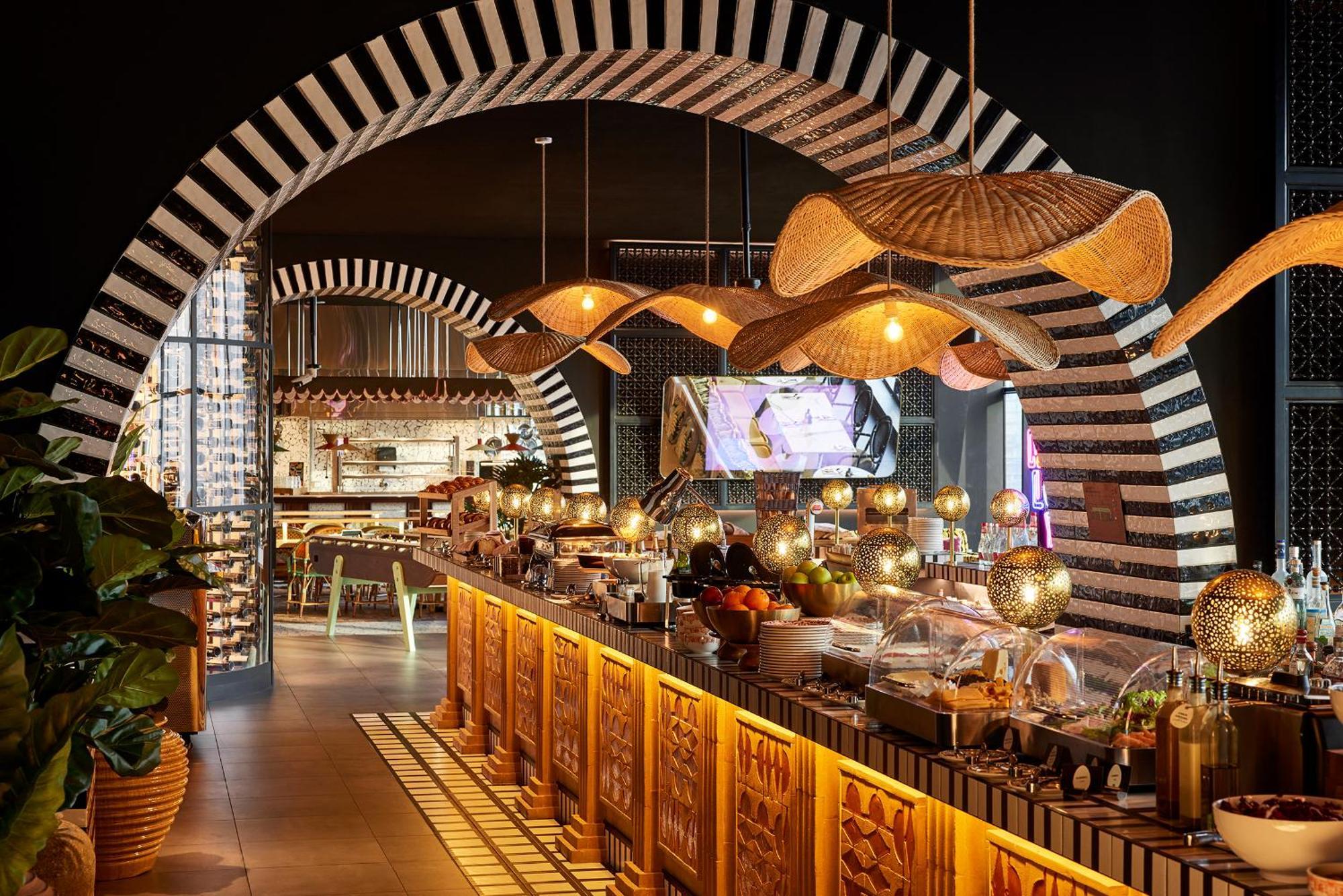 Mama Shelter Dubai Hotell Exteriör bild