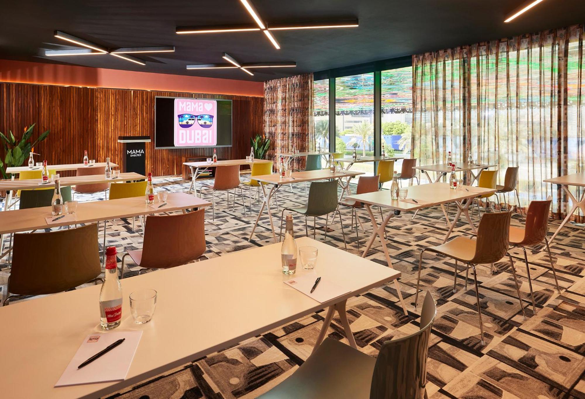 Mama Shelter Dubai Hotell Exteriör bild