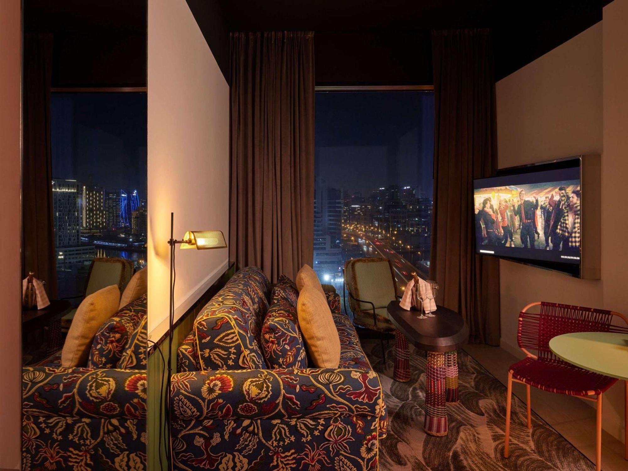 Mama Shelter Dubai Hotell Exteriör bild