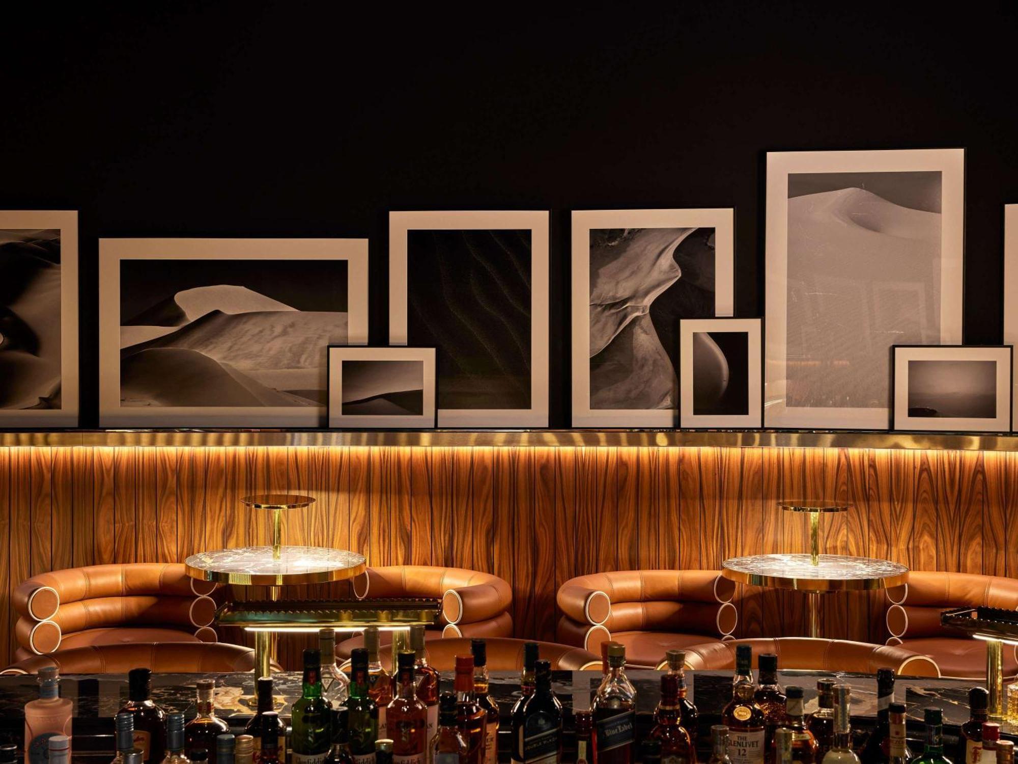Mama Shelter Dubai Hotell Exteriör bild