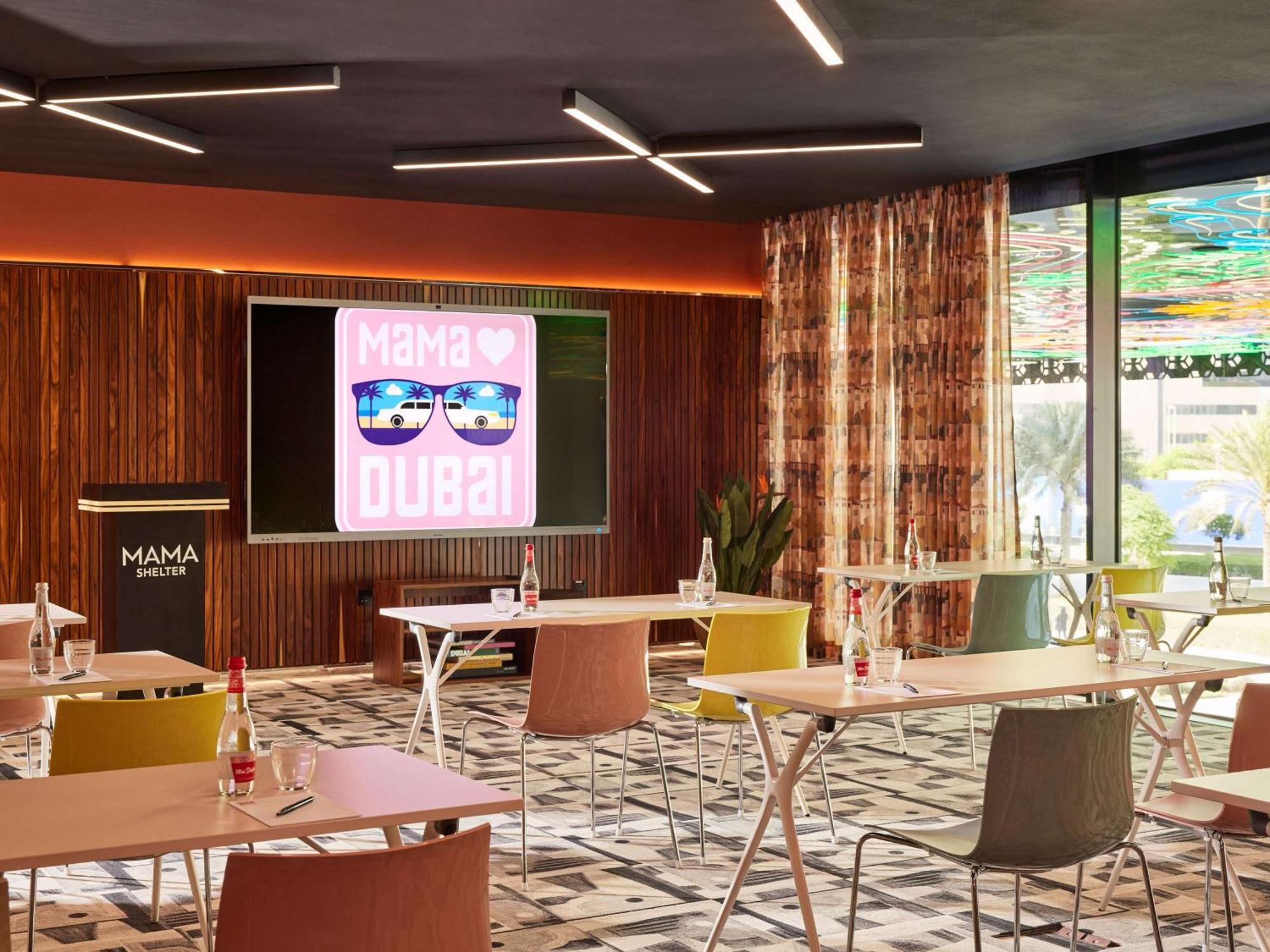 Mama Shelter Dubai Hotell Exteriör bild