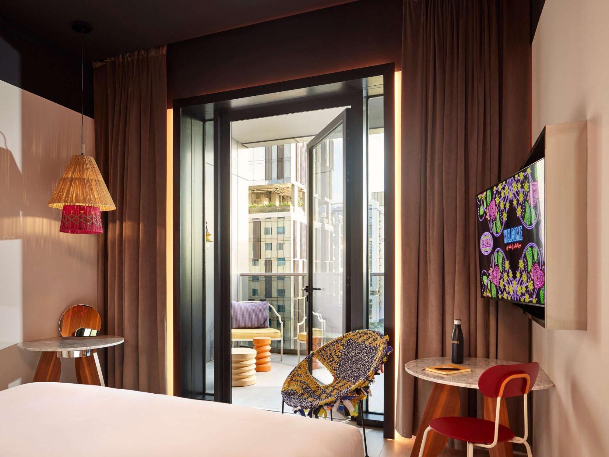 Mama Shelter Dubai Hotell Exteriör bild